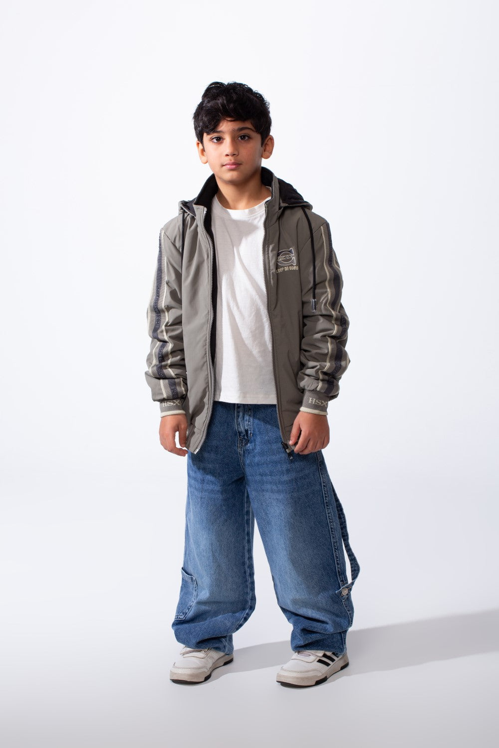 Boy’s Double Face Waterproof Stripe Sleeve Design Puffer Hooded Jacket