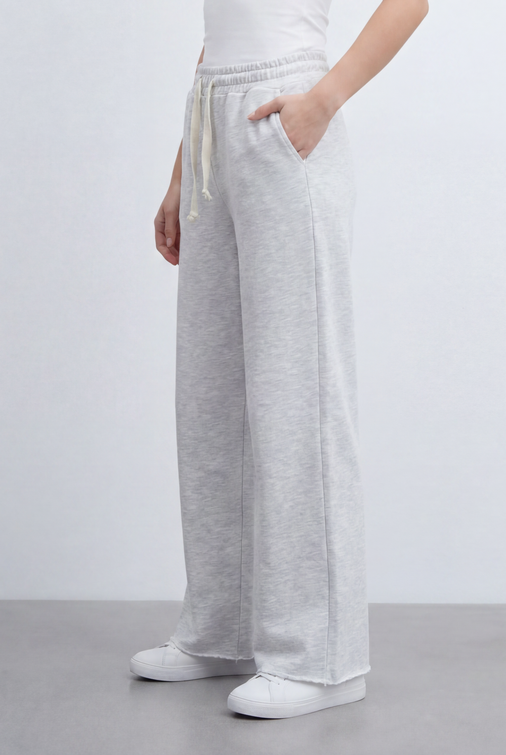 Women’s Tomato Store Fluid Lounge Sweatpants With Smooth Solid Surface Plain Dye Texture