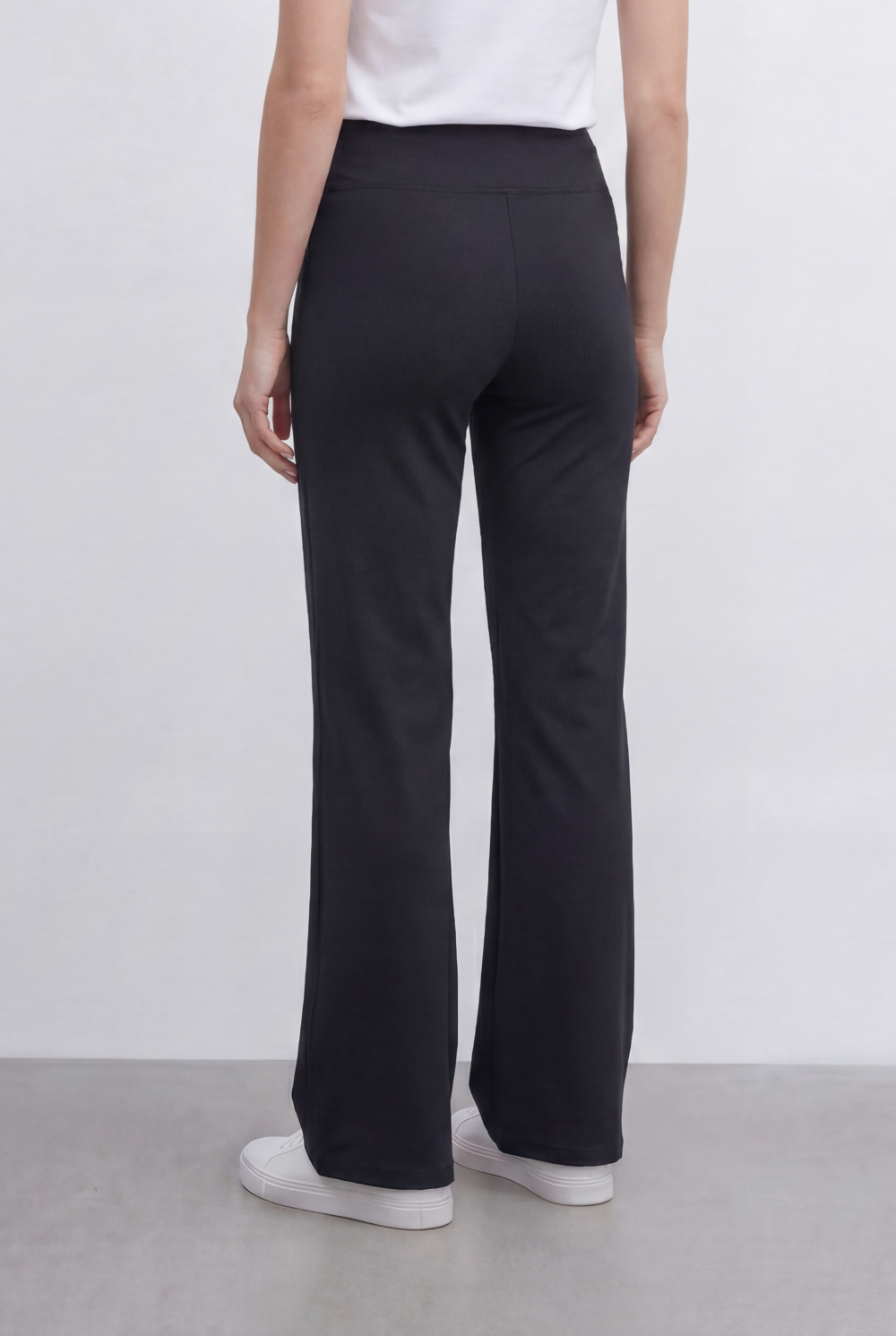 Women’s Tomato Store Moves With Flared Leg Silhouette Smooth Stretch Fit Leagn
