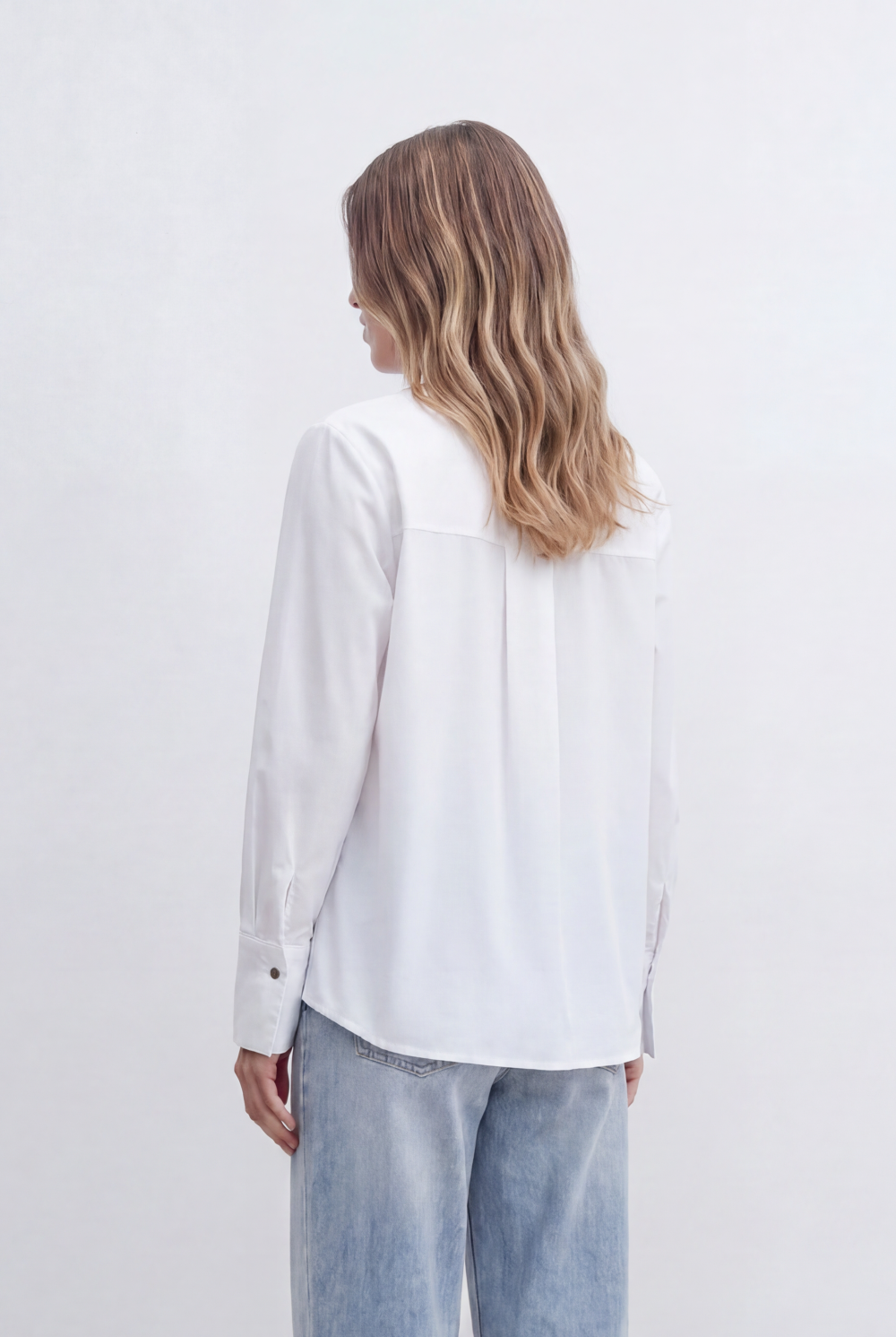 Women’s Tomato Store Blouse Clean Concealed Placket Sharp Collar Wide Cuffs