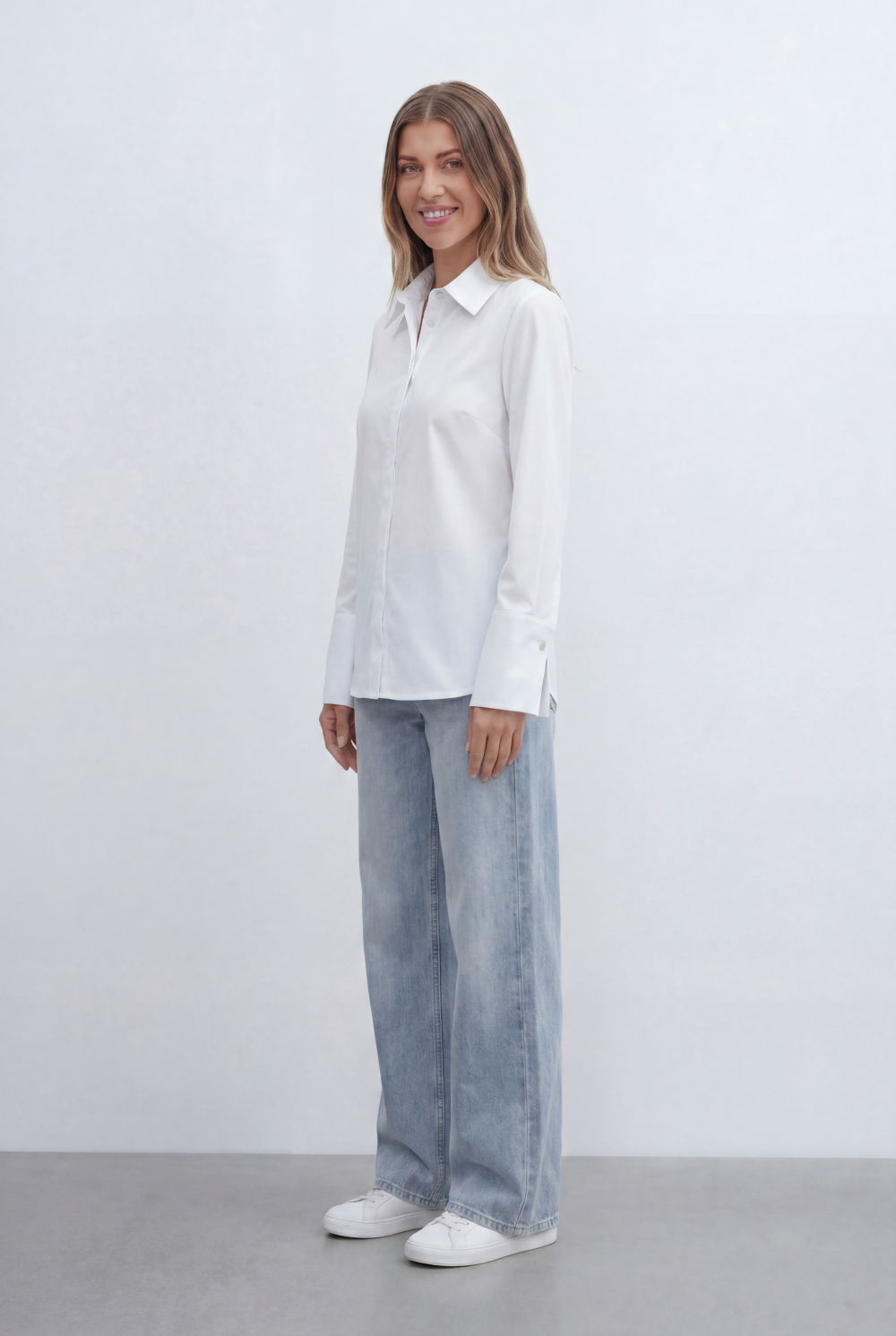 Women’s Tomato Store Blouse Clean Concealed Placket Sharp Collar Wide Cuffs
