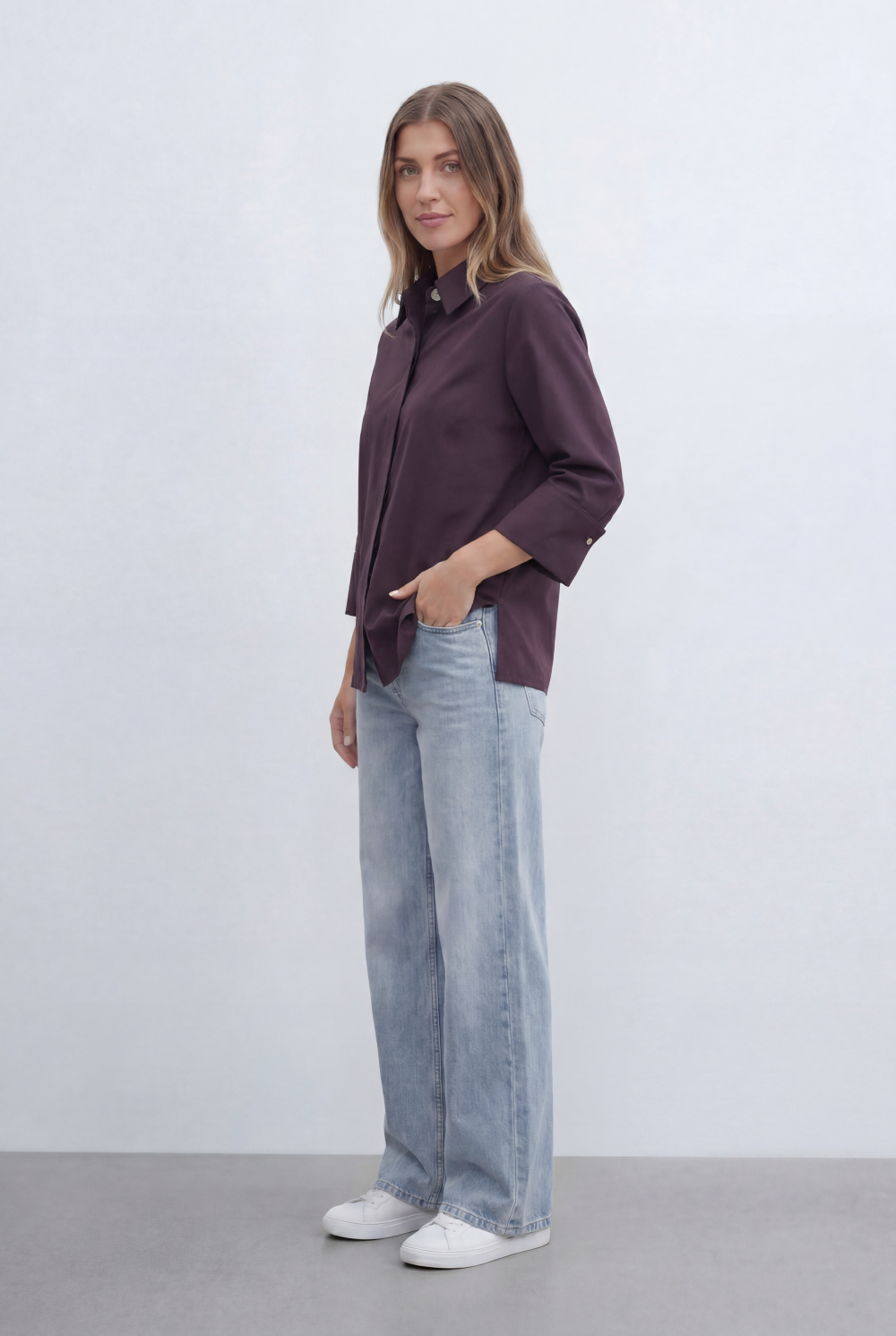 Women’s Tomato Store Blouse Clean Concealed Placket Sharp Collar Wide Cuffs