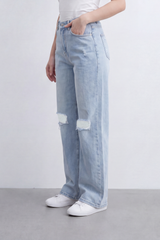 Women's Tomato Store Light-Wash Denim Pants Distressed Knee Detail High-Rise Waist Relaxed