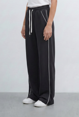 Women’s Tomato Store Brings Sporty Edge Contrast Piping Details Sweatpants