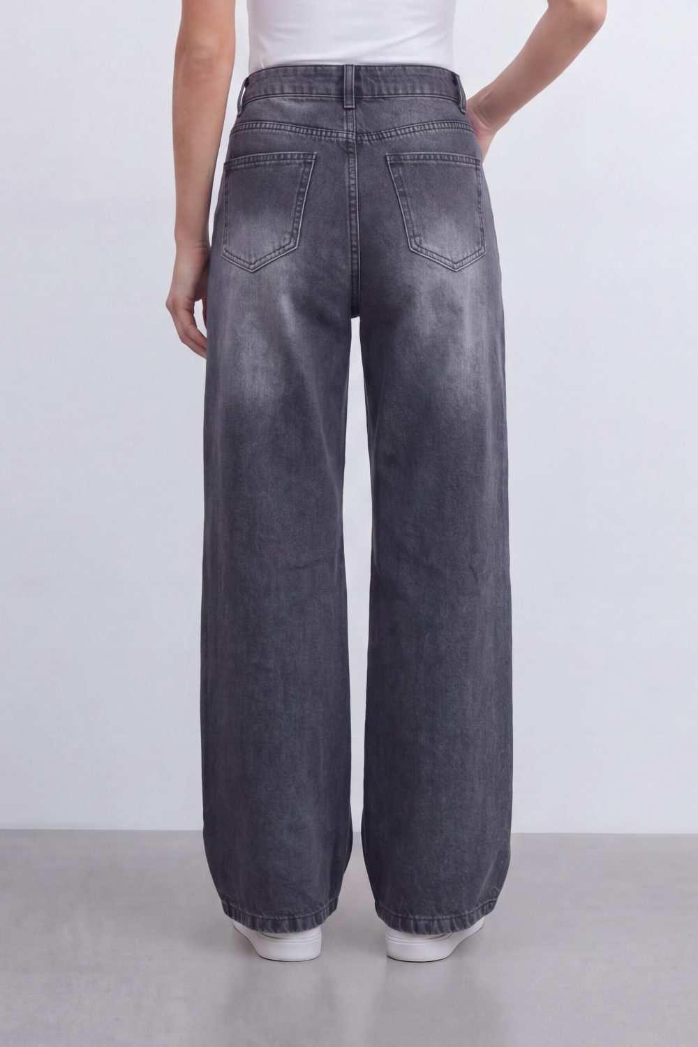 Women’s Tomato Store Shadow Fade Wide Leg Jeans With Smoky Washed Denim Texture Soft Sanded Vertical Fade Effect Pants
