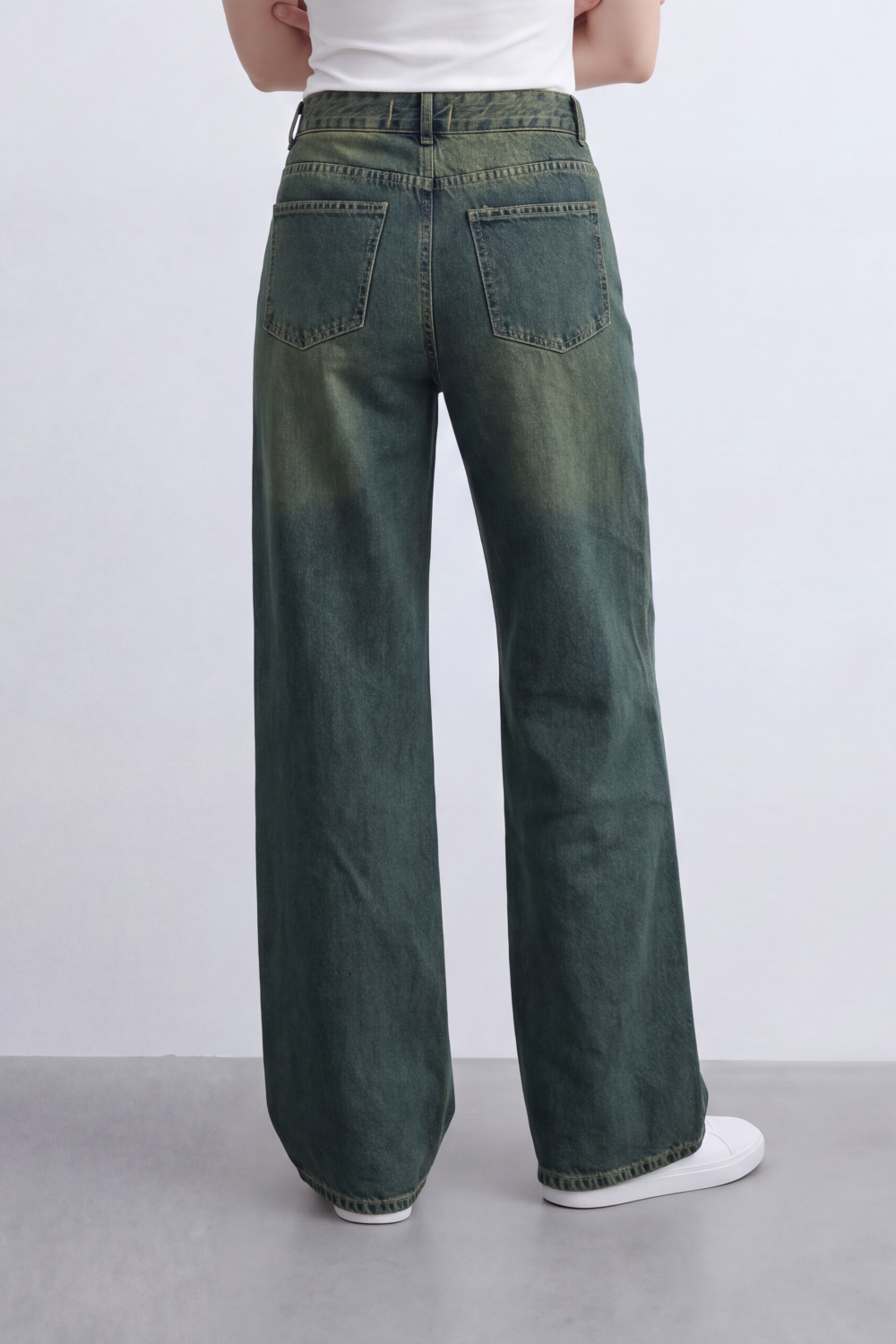 Women's Tomato Store Washed Denim Wide-Leg Jeans Pants High-Rise Waist Vintage Fade Five-Pocket Detail