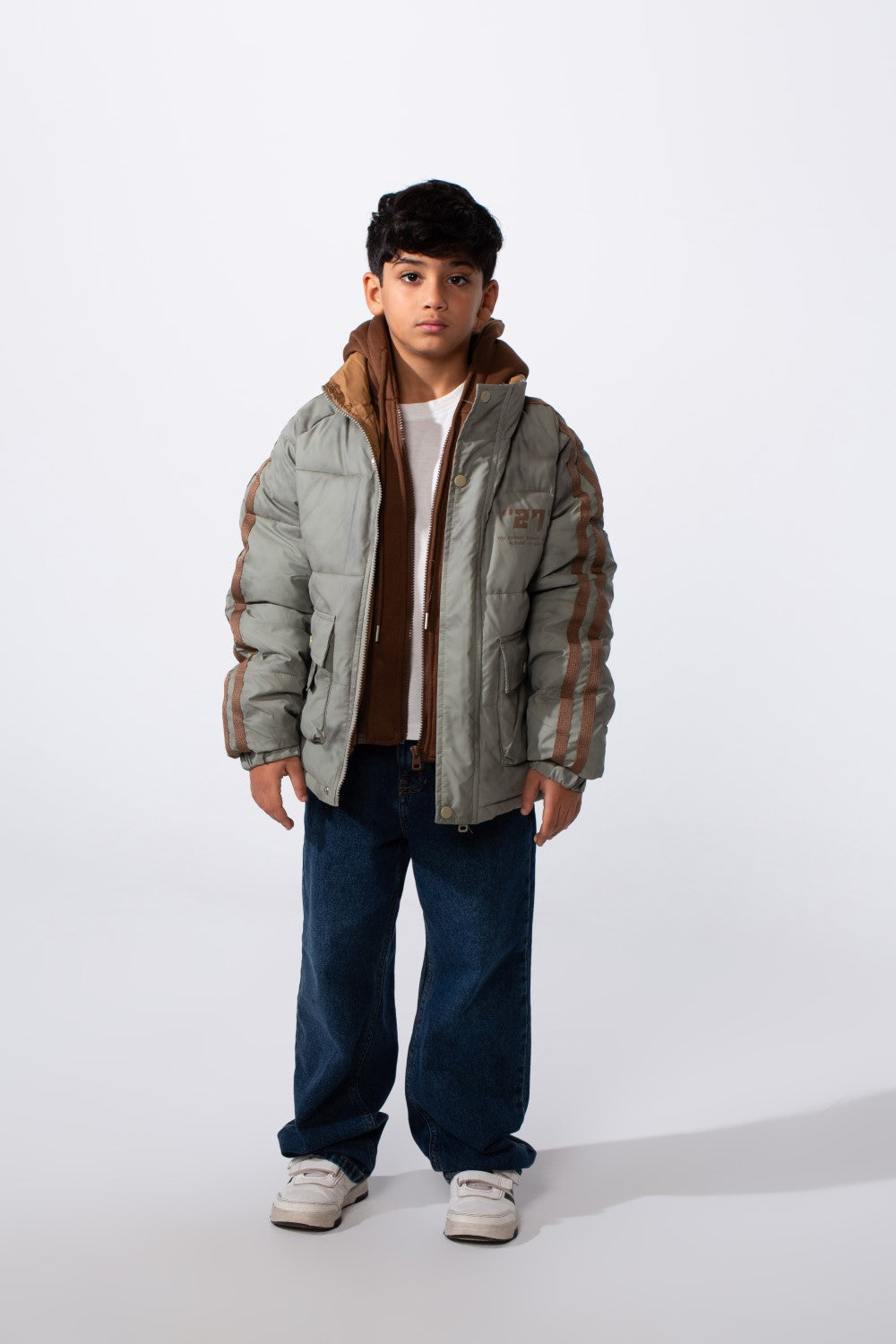 جاكيت مبطن مقاوم للماء بأكمام مخططة بطبقة مزدوجة للأولاد