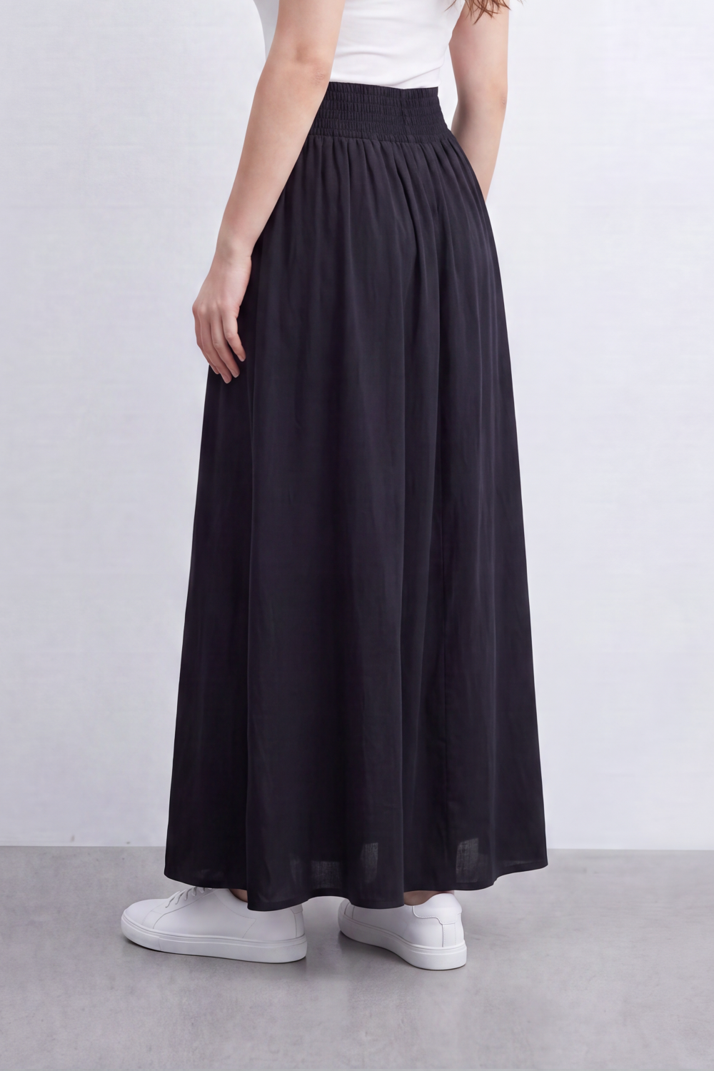 Women’s Tomato Store Smocked Drift Maxi Skirt Crinkle Plain Surface Falls From A Stretch Waist Into Full Flowing Volume