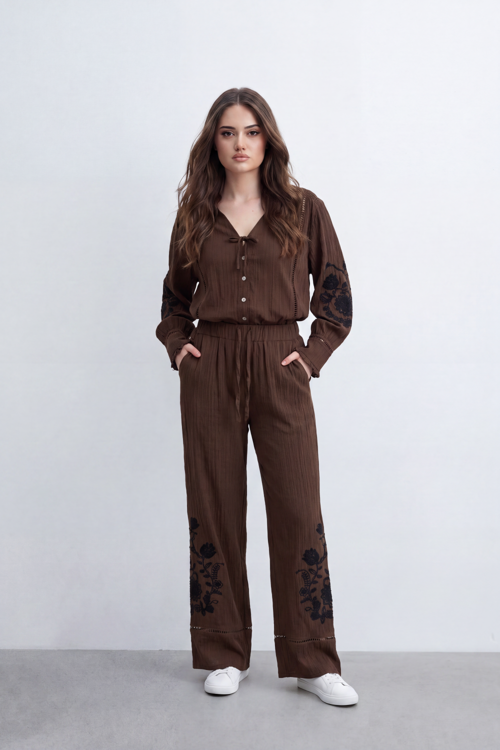 Women’s Tomato Store Ornate Bloom Co-Ord Set Crinkle Texture With Raised Floral Embroidery Besic Outfit