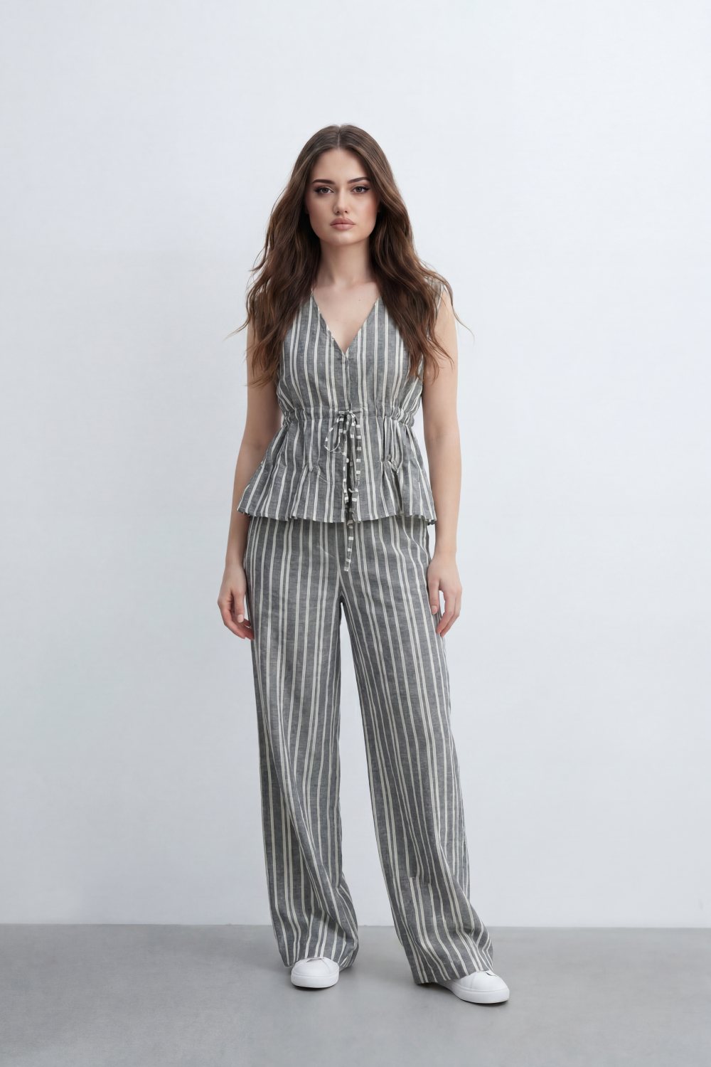 Women’s Tomato Store Sunwashed Stripe Co-Ord Set Crinkle Texture Allover Vertical Stripe Print Tie Front Outfit