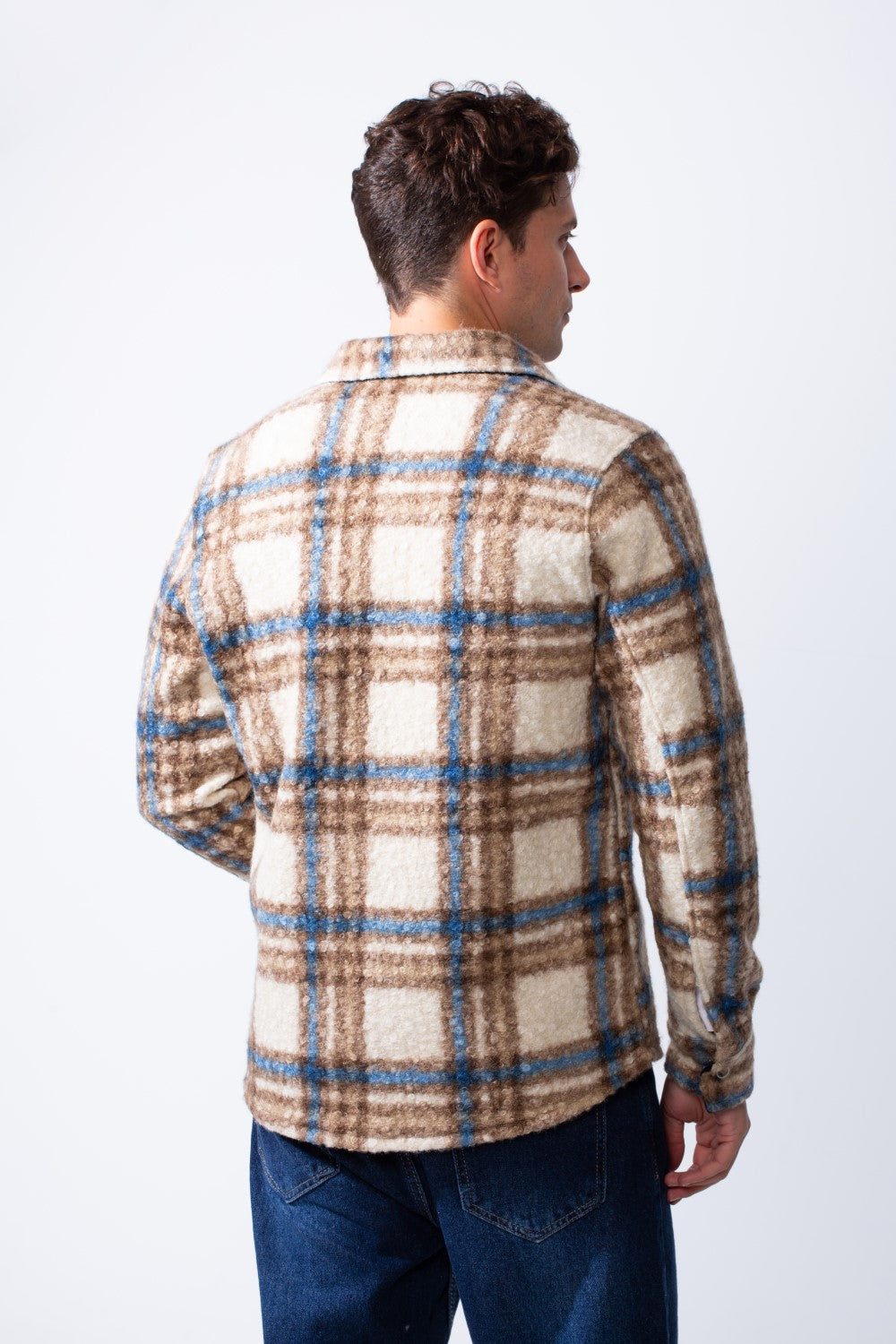Men's Classic Plaid Pattern Functional Buttoned Chest Pockets Traditional Collar Full-Length Button Closure Jock Fabric With Slim Fit Shirt