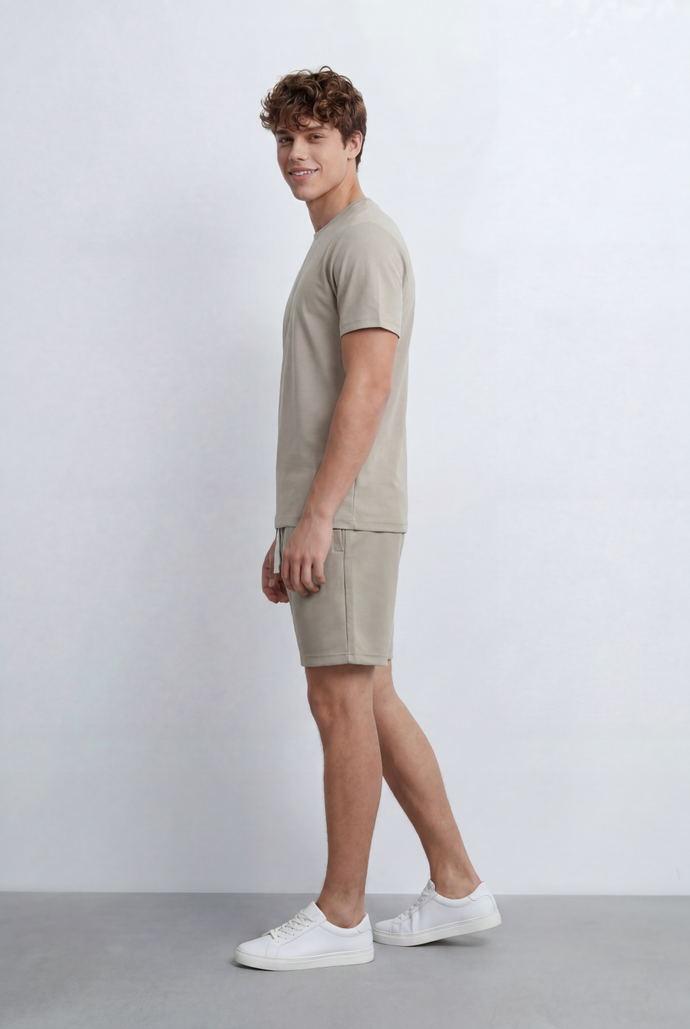Men’s Tomato Store Minimal Details And An Adjustable Drawstring Waist Outfit Regular Fit