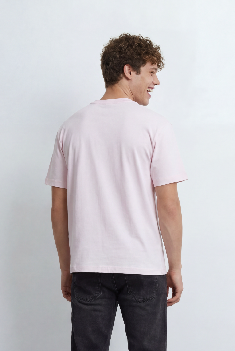 Men’s Tomato Store Elevates Essential T-Shirt Subtle 94 Original Chest Graphic