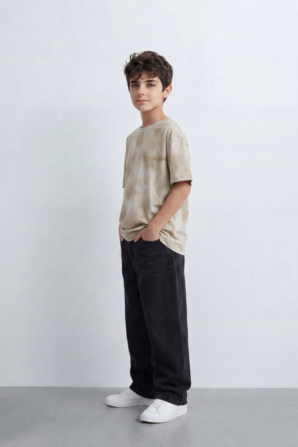 Boy's Tomato Store Dust Crest T-Shirt Cloud Wash Texture Blended With Tonal Raised Emblem Artwork Oversized