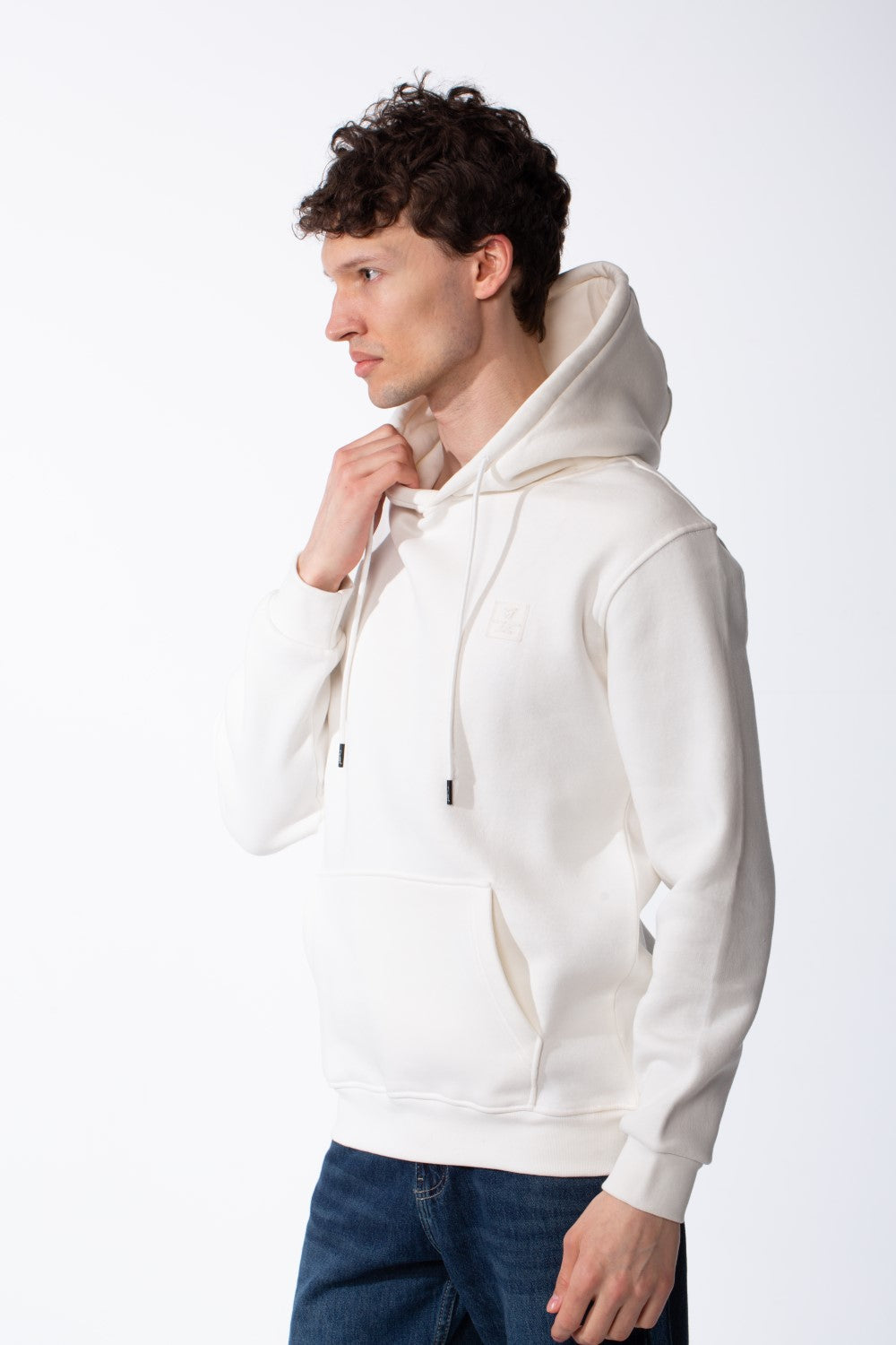 Men's Cross Over Hood Branded Silicone Patch Kangaroo Pocket Set-In Sleeves Slim Fit Melton Sweatshirt