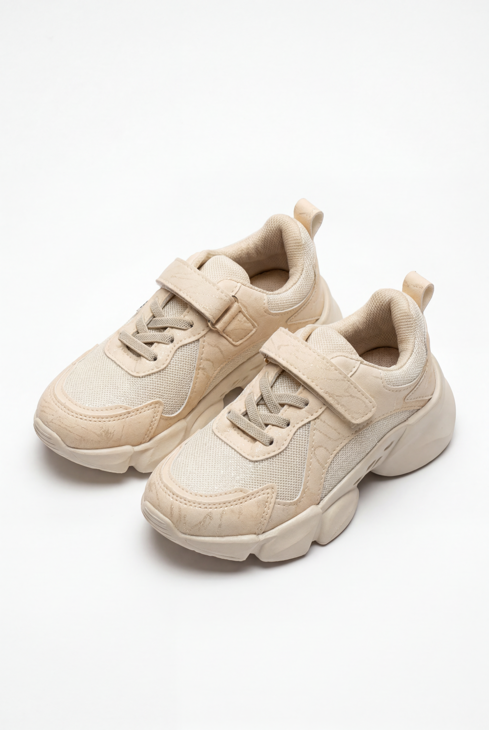 Girl's Play-Ready Trainer Hook And Loop Dtrap Pull Tabs The Heel Maximum Comfort for All Day Active Play Shoes