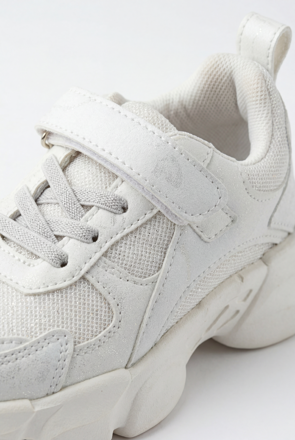 Girl's Play-Ready Trainer Hook And Loop Dtrap Pull Tabs The Heel Maximum Comfort for All Day Active Play Shoes