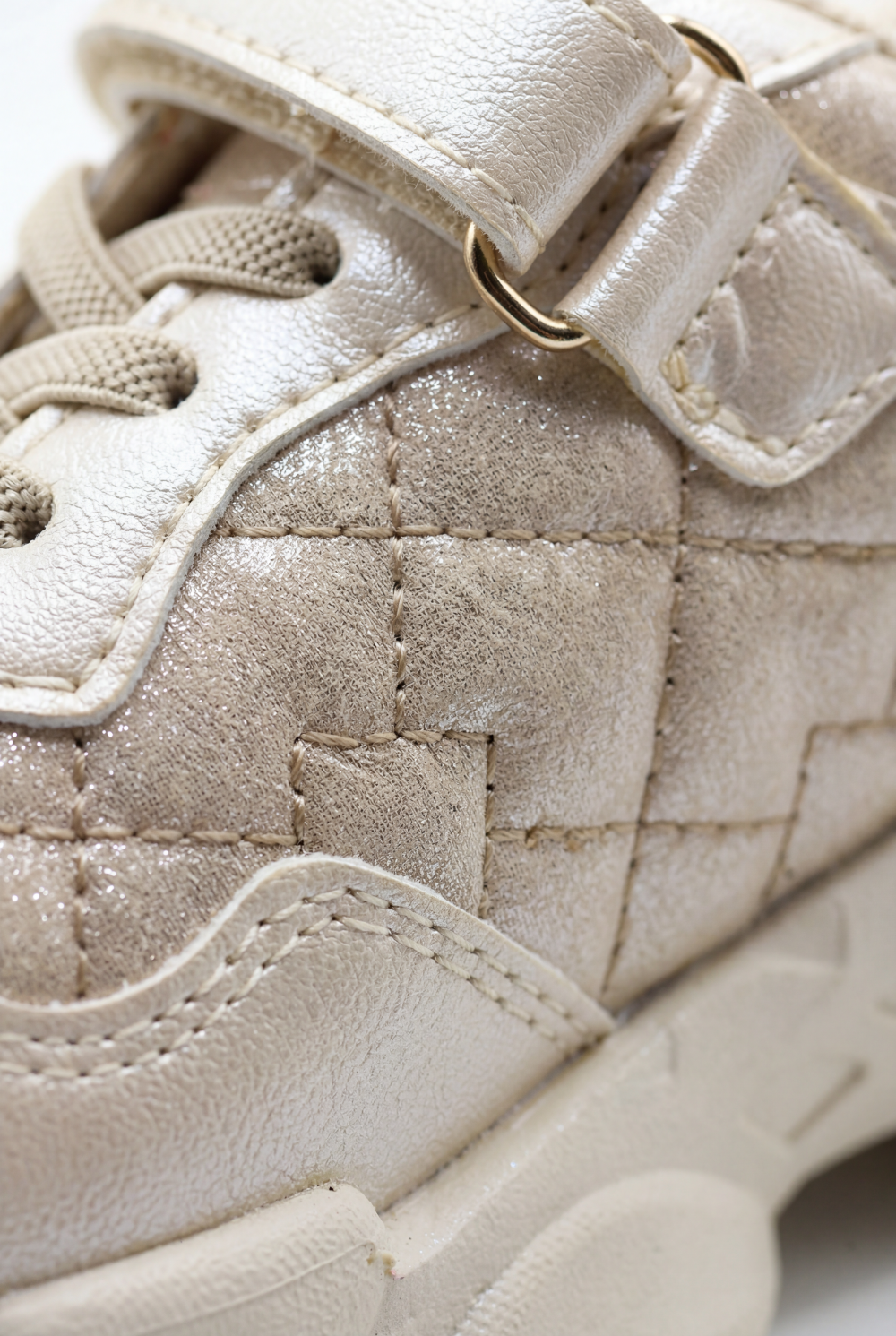 Girl's Textured Chunky Sneaker Side Panels Wide Hook And Loop Strap Chunky Durability Smooth Stride Shoes