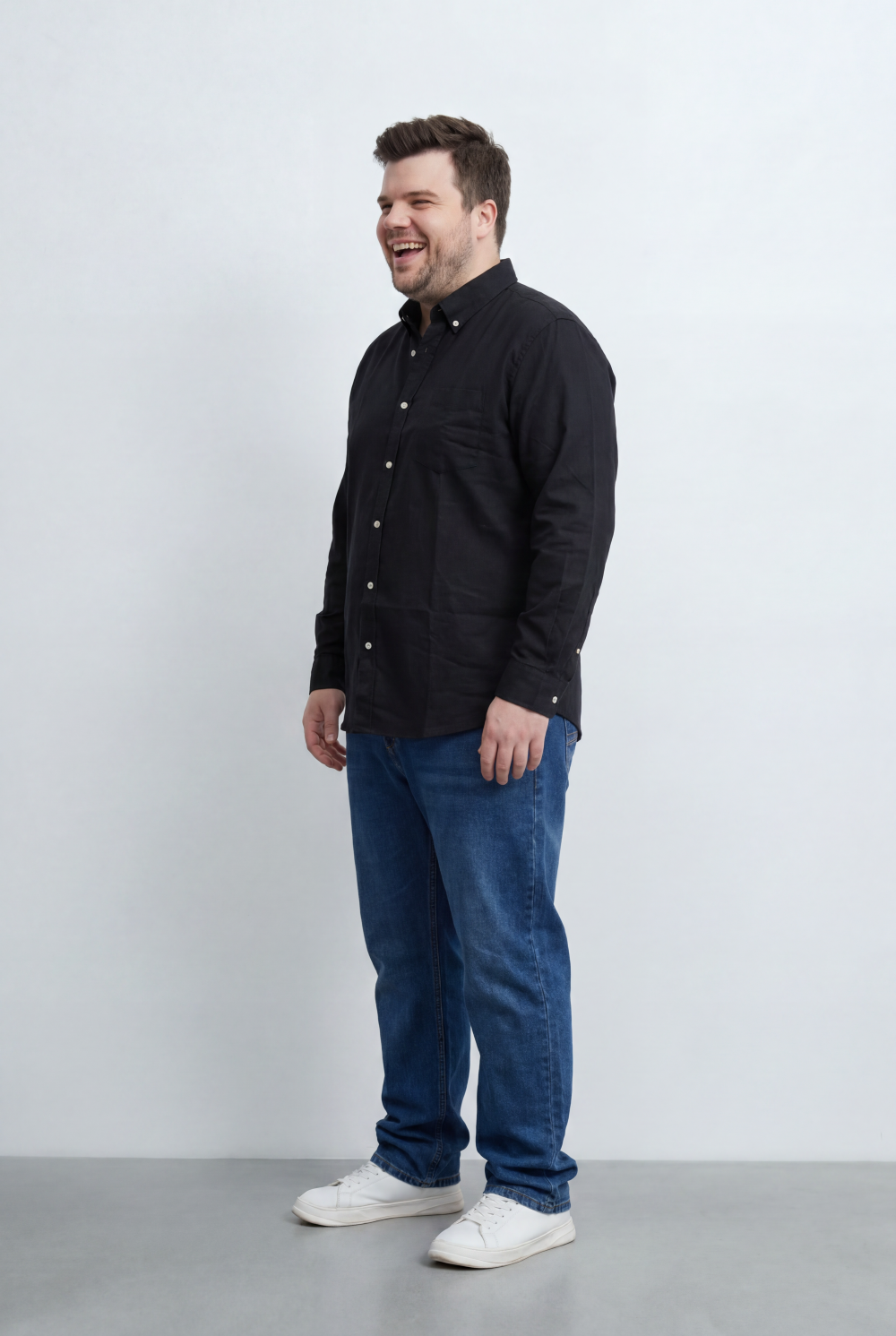 Men’s Tomato Store Big Size Button Down Shirt With  Relaxed Fit Classic Collar Design