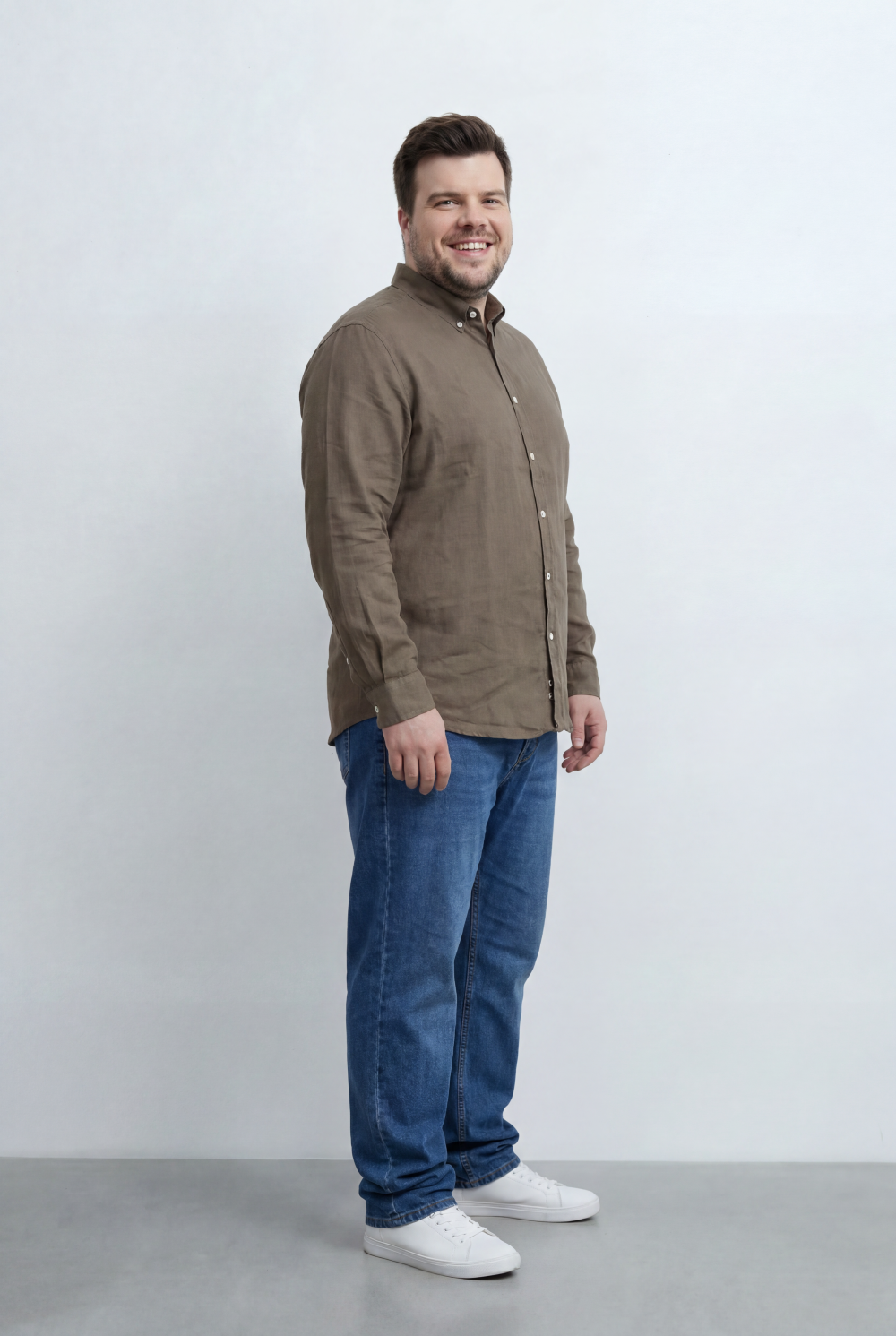Men’s Tomato Store Big Size Button Down Shirt With  Relaxed Fit Classic Collar Design