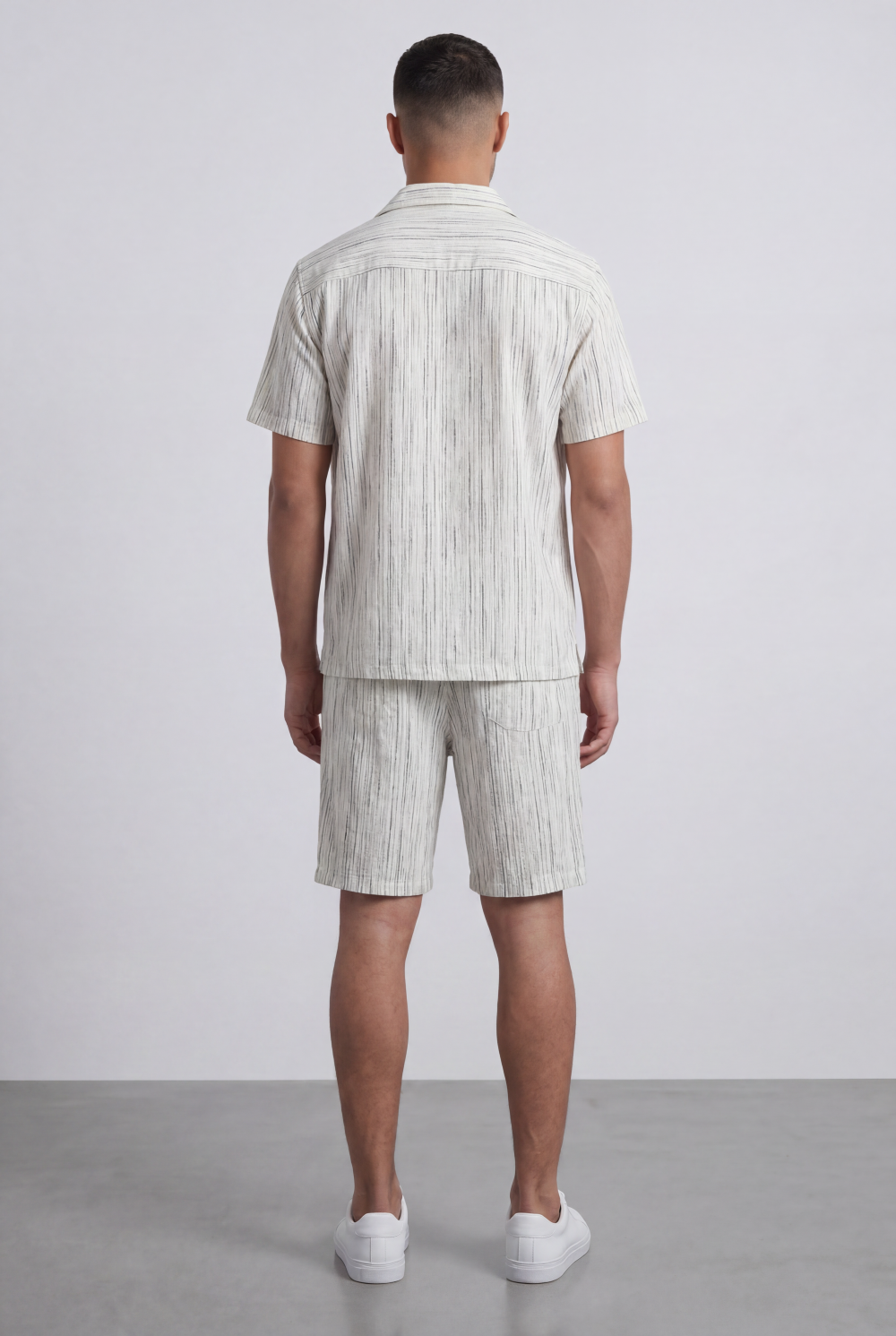 Men’s Tomato Store Crinkle Texture Resort Set With Camp Collar Regular Fit Outfit