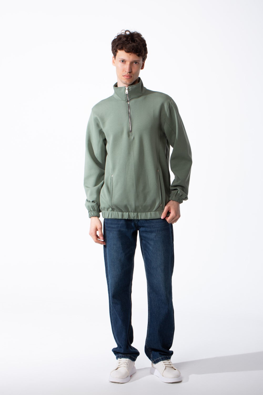 Men's Quarter-Zip Mock Neck Sweatshirt Front Panelled Construction With Curved Seam Detailed Elasticated Hem And Cuffs Side-Entry Pockets