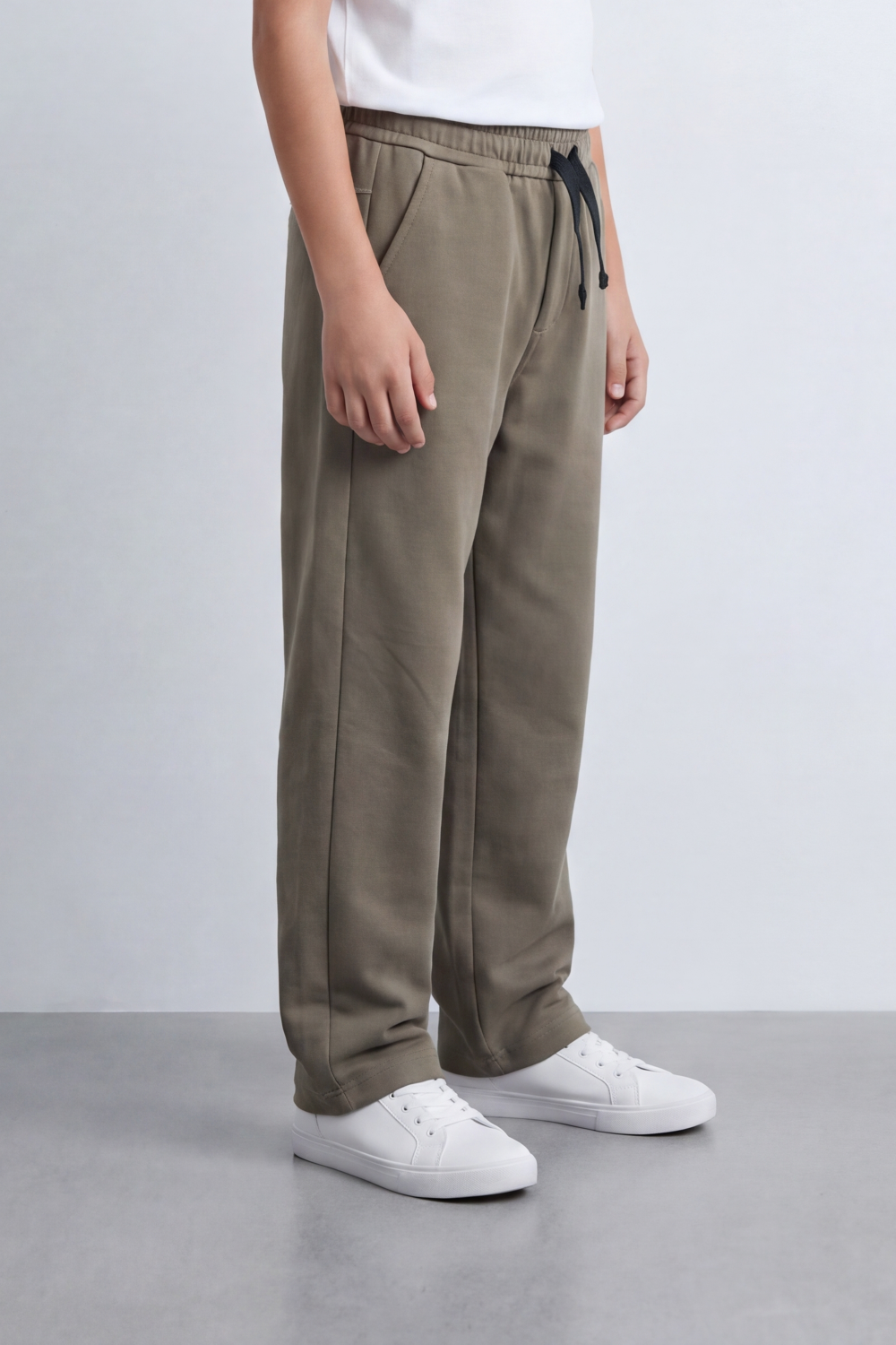 Boy's Tomato Store Everyday Drift Sweatpants Smooth Matte Texture Pull On Waist Drawcord Detail Slant Pockets Back Patch Label