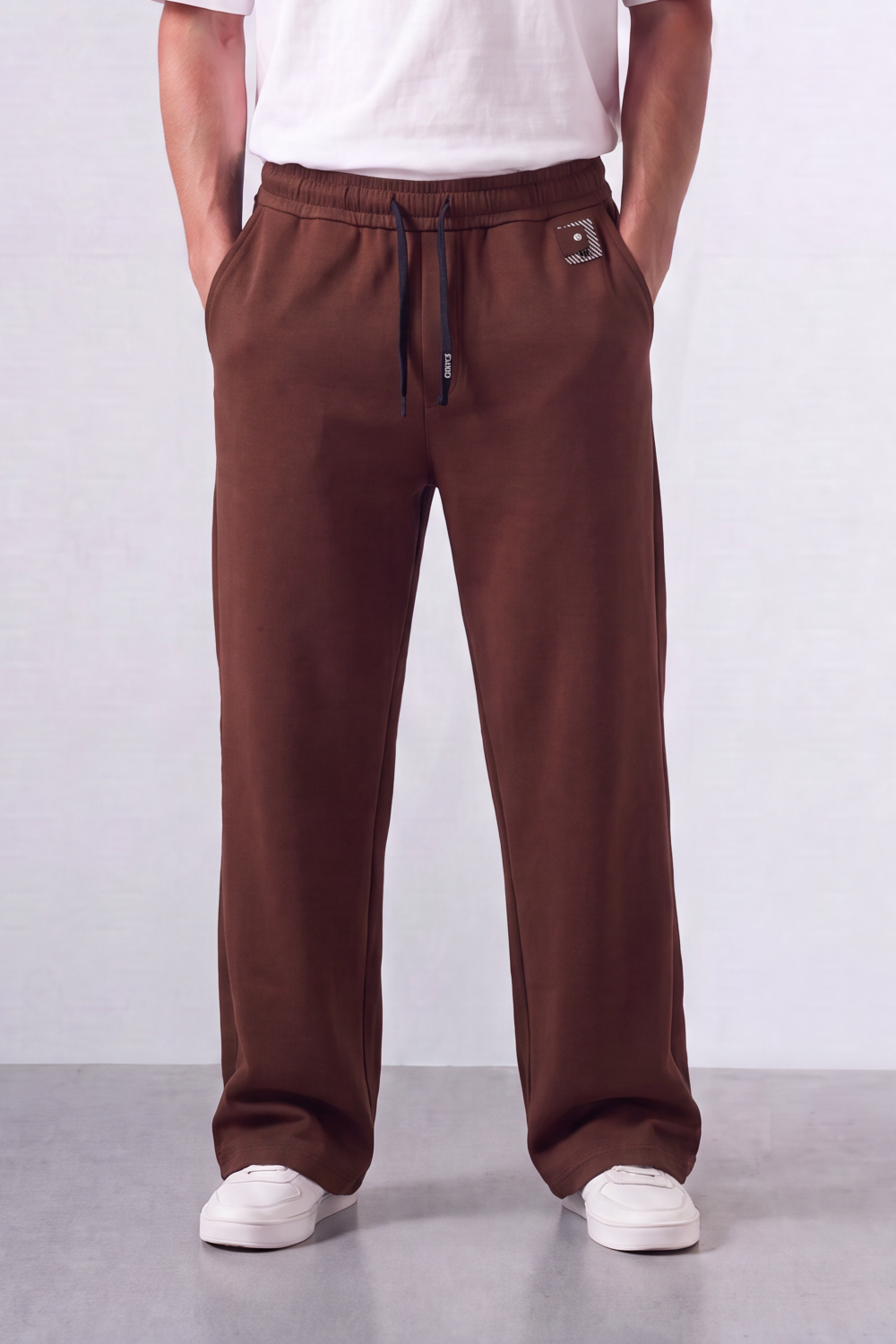 Men’s Tomato Store Wide Sweatpants Matte Brushed Texture Elastic Waist Contrast Drawcord Badge Patch