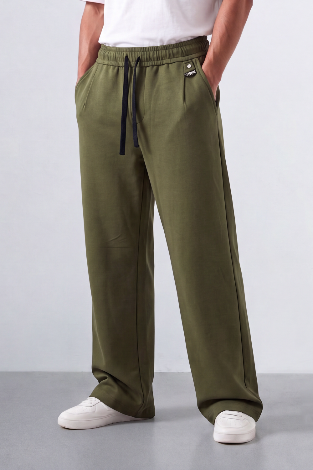 Men’s Tomato Store Wide Sweatpants Matte Brushed Texture Elastic Waist Contrast Drawcord Badge Patch