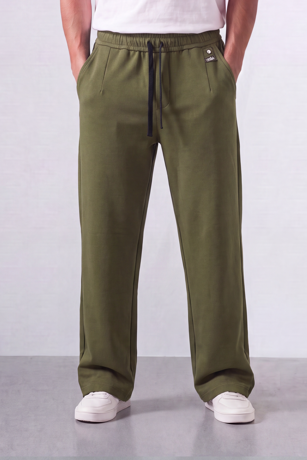 Men’s Tomato Store Wide Sweatpants Matte Brushed Texture Elastic Waist Contrast Drawcord Badge Patch