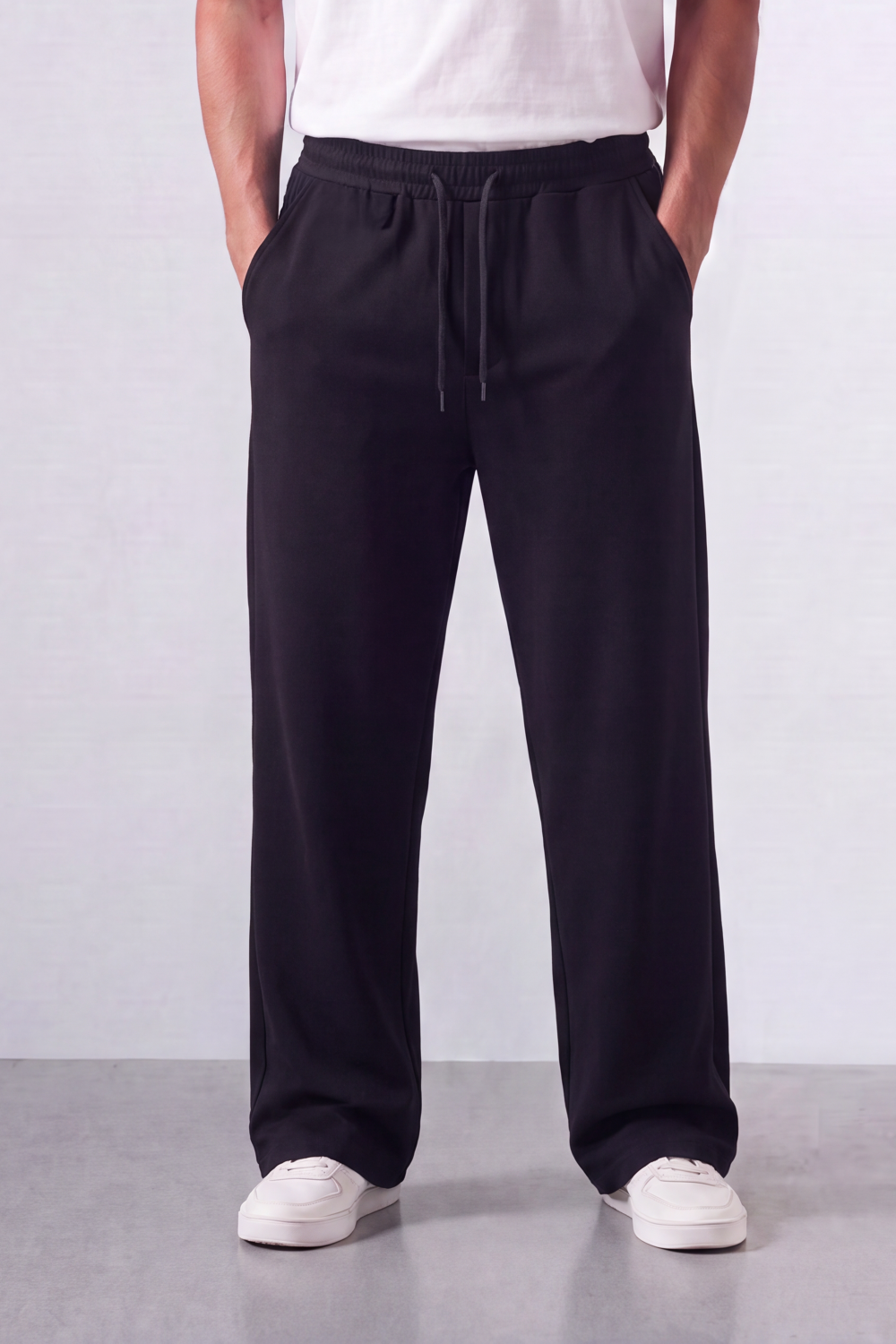 Men’s Tomato Store Soft Flow Sweatpants Smooth Brushed Texture Elastic Drawcord Waist Side Pockets Back Patch Pockets
