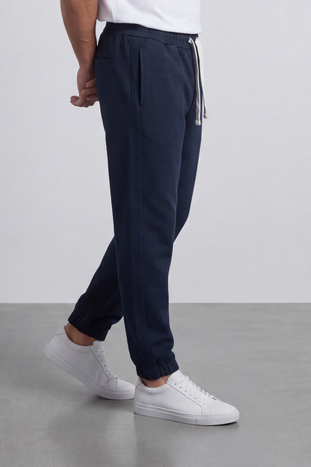 Men’s Tomato Store Lounge Route Jogger Oversize Sweatpants Soft Brushed Surface Clean Minimal Body Elastic Waist Drawcord Detail