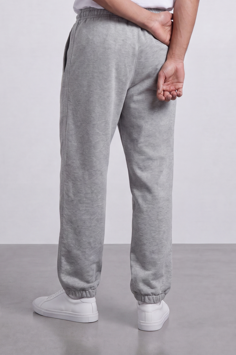 Men’s Tomato Store Lounge Route Jogger Oversize Sweatpants Soft Brushed Surface Clean Minimal Body Elastic Waist Drawcord Detail