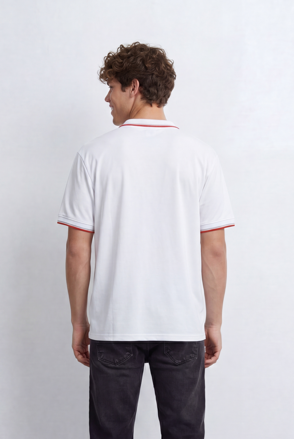 Men’s Tomato Store Delivers Contrast Tipping Details Collar And Sleeves T-Shirt