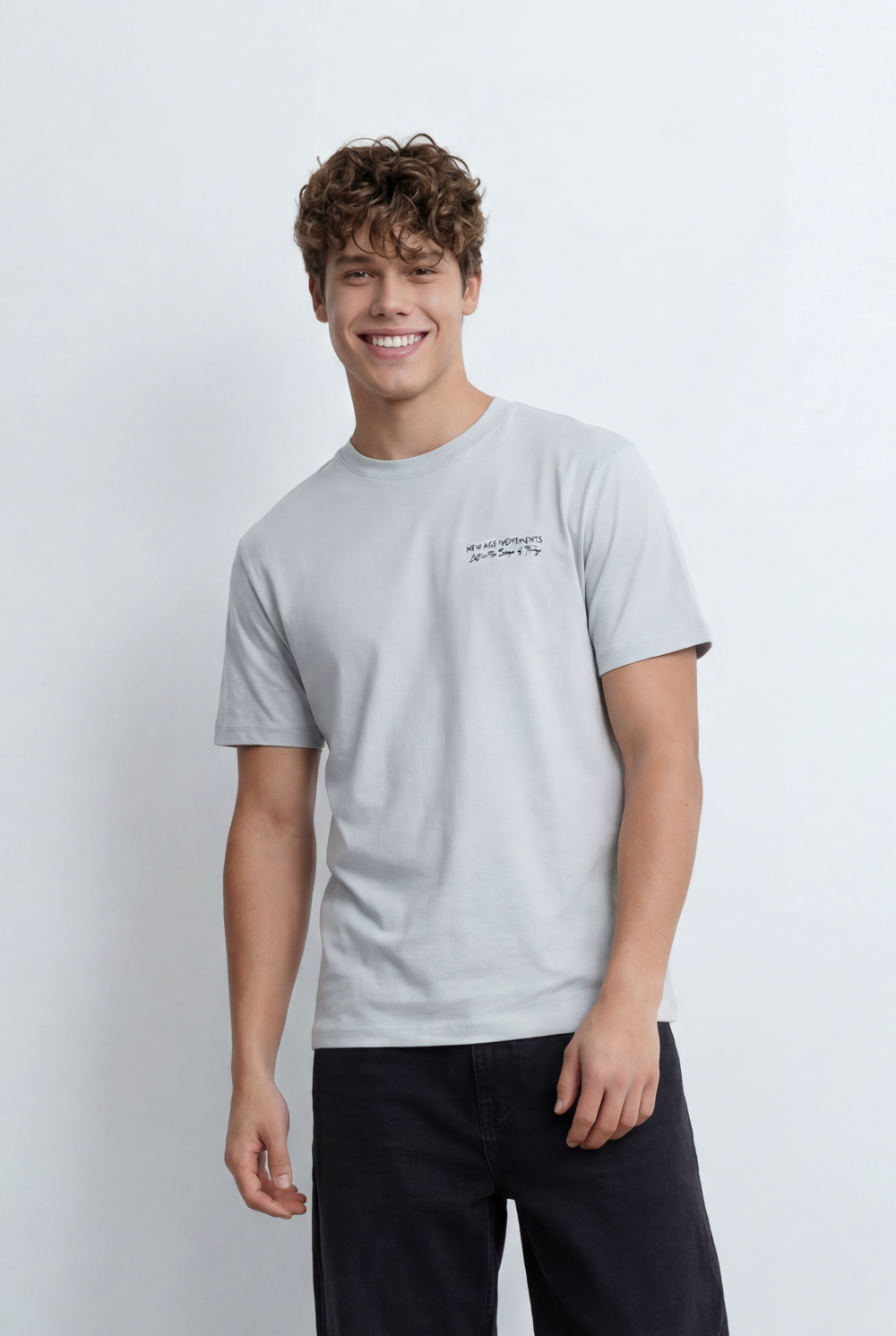 Men’s Tomato Store Stands Large Back Graphic Artwork Typography Details T-Shirt