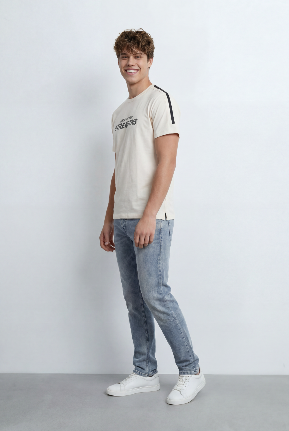 Men’s Tomato Store Combines Sport Inspired Shoulder Details Motivational Front Graphic