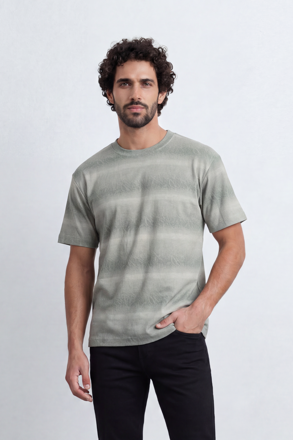 Men’s Tomato Store Mist Layer T-Shirt Horizontal Cloud Wash Bands Blended With Tonal Embossed Leaf Texture Relaxed
