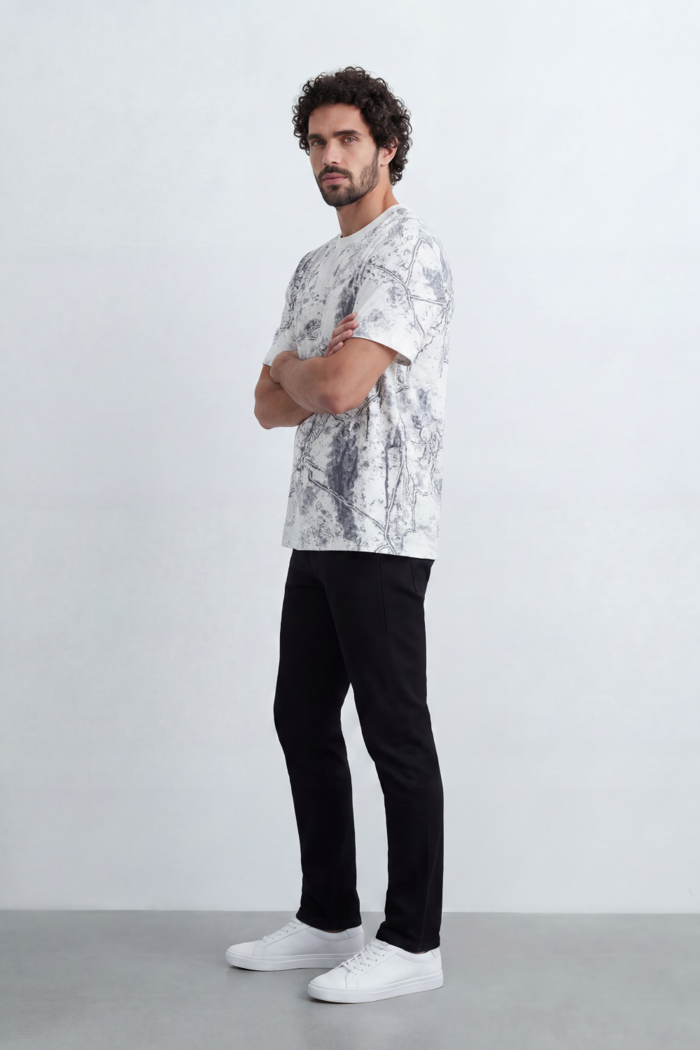 Men’s Tomato Store Marble Crack Relaxed T-Shirt Abstract Print Covers The Body With Speckled Wash Texture