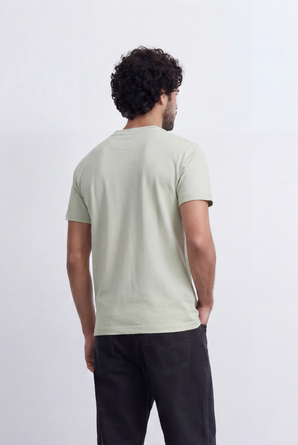 Men’s Tomato Store Numeric Graphic T-Shirt Raised Number Front Artwork Textured Patch Detail