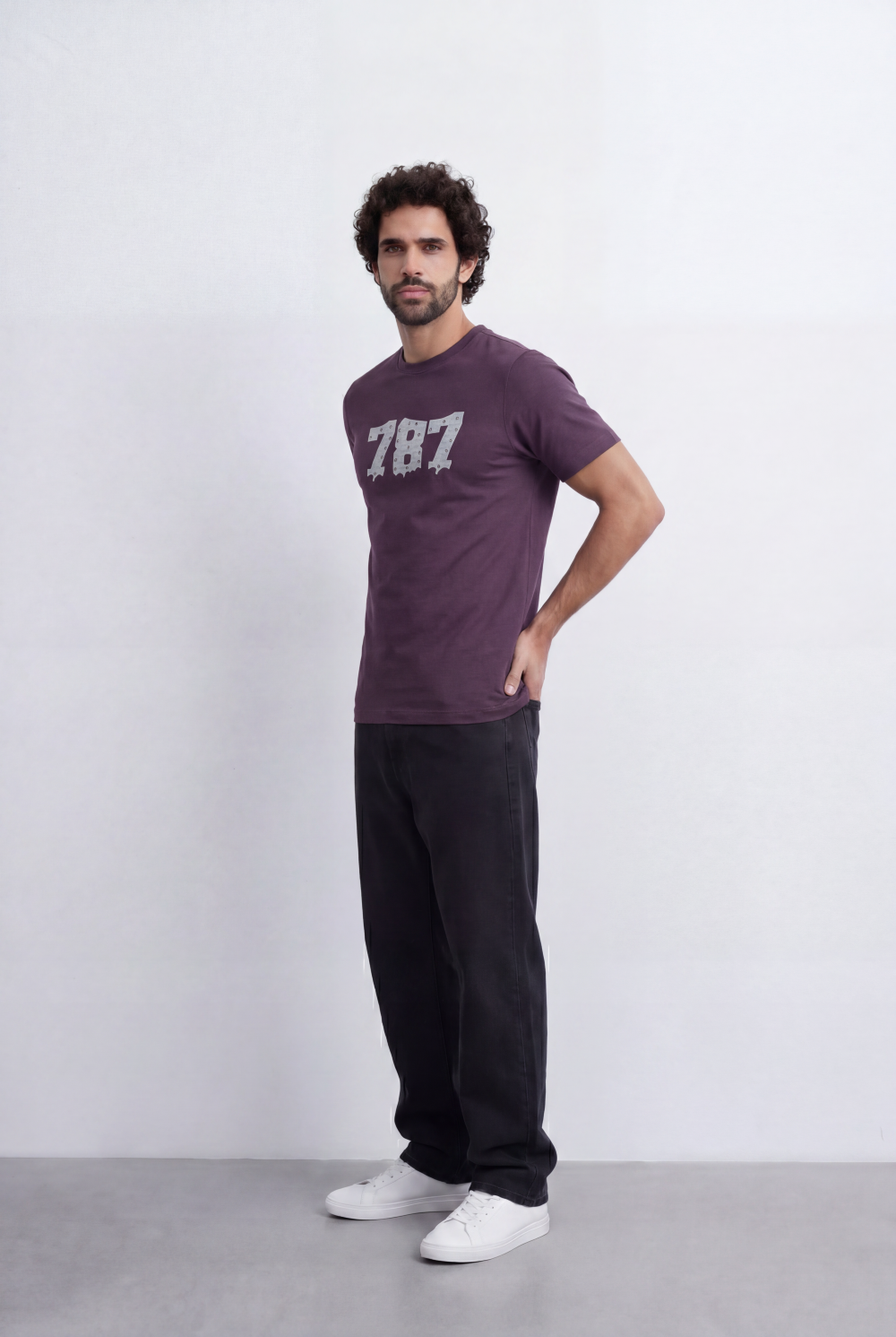 Men’s Tomato Store Numeric Graphic T-Shirt Raised Number Front Artwork Textured Patch Detail