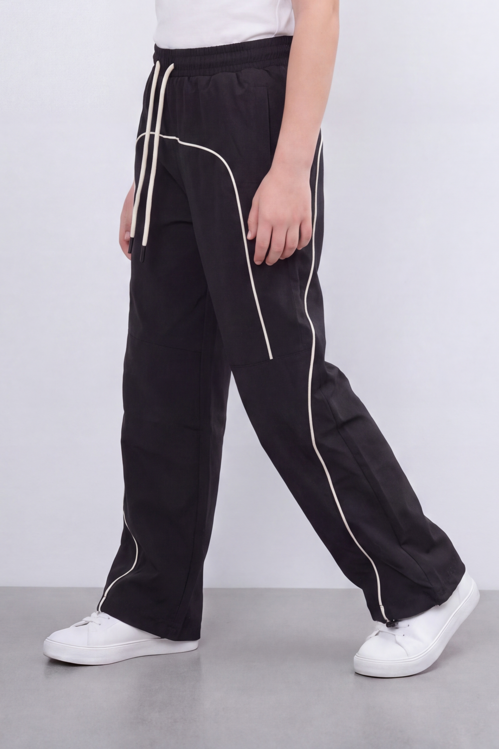 Girl's Tomato Store Lightweight Woven Reguler Fit Pants Contrast Piping Detail
