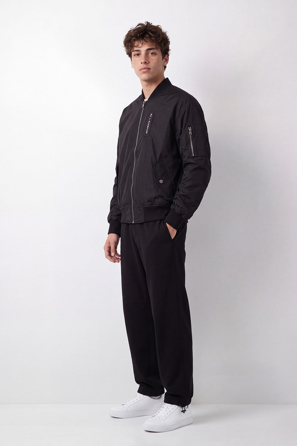 Men's Tomato Store Slim Fit Puffer Waterproof Jacket Ribbed Collar Full-Zip Front Sleeve Pocket