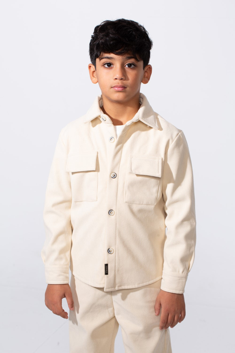 طقم عملي مكون من قطعتين للأولاد بقصة Slim Fit وجيوب