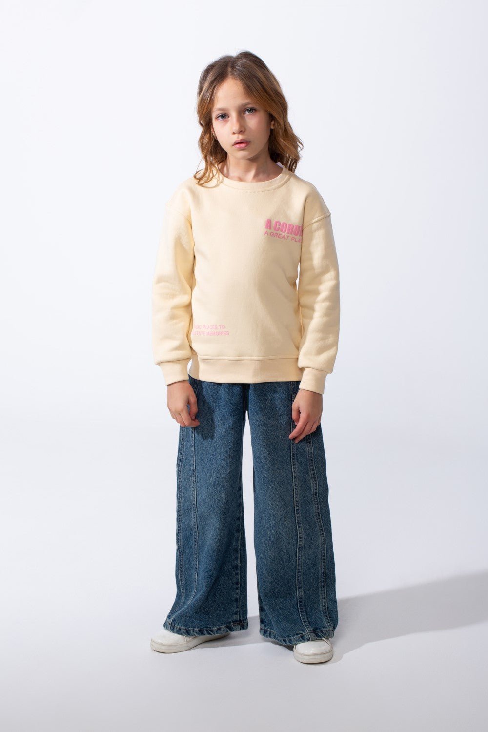 Girl’s Text Print Crew Neck Slim Fit Melton Long Sleeves Sweatshirt