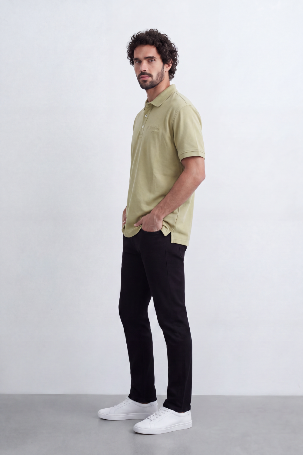 Men’s Tomato Store Signature Slim Fit Polo T-Shirt Tonal Chest Embroidery Button Placket Plain Surface Side Slit Hem Smart Casual Mood