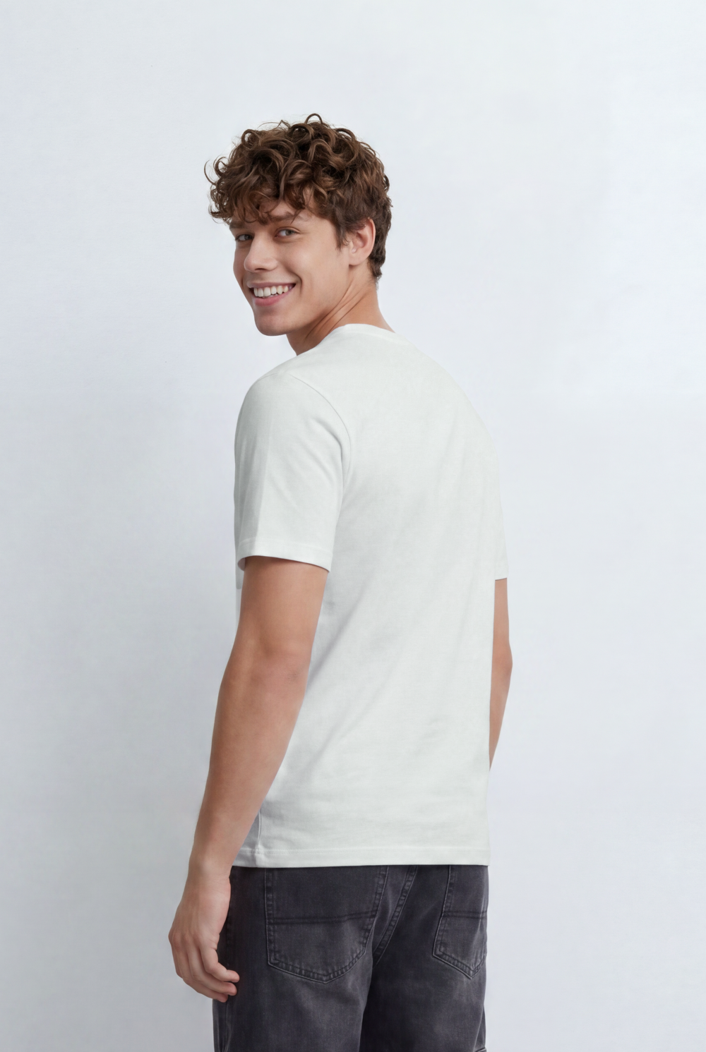 Men’s Tomato Store Essential T-Shirt Clean Minimal Design Premium Construction Slim Fit