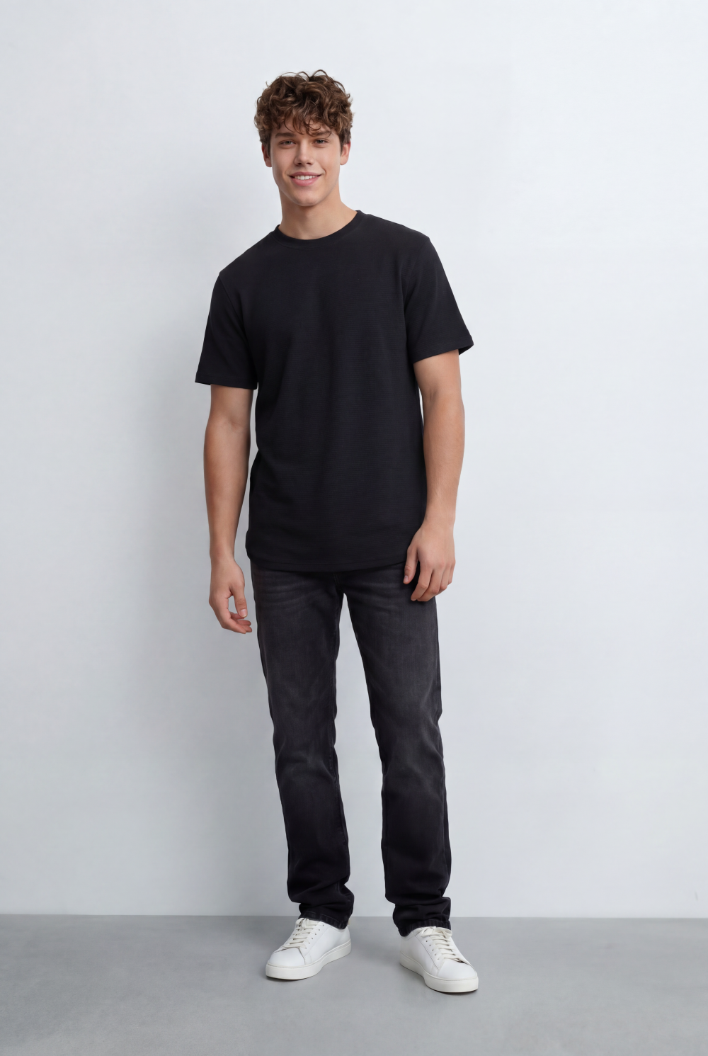 Men’s Tomato Store Textured T-Shirt Relaxed Fit Subtle Ribbed Surface Clean Minimal Design