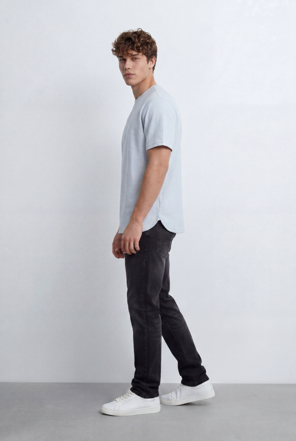 Men’s Tomato Store Textured T-Shirt Relaxed Fit Subtle Ribbed Surface Clean Minimal Design