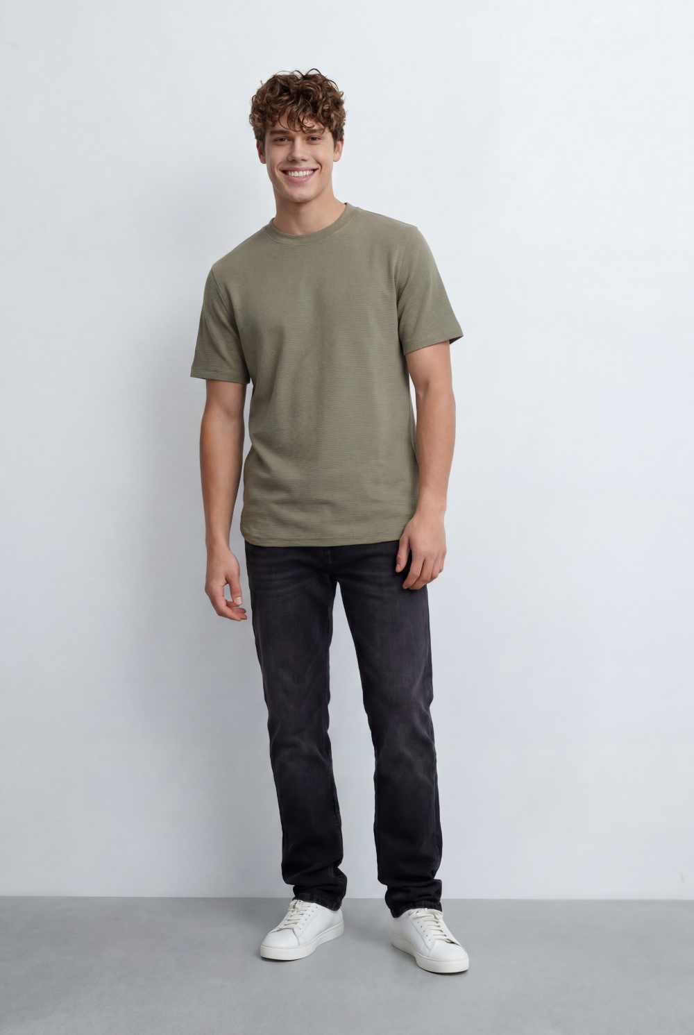Men’s Tomato Store Textured T-Shirt Relaxed Fit Subtle Ribbed Surface Clean Minimal Design