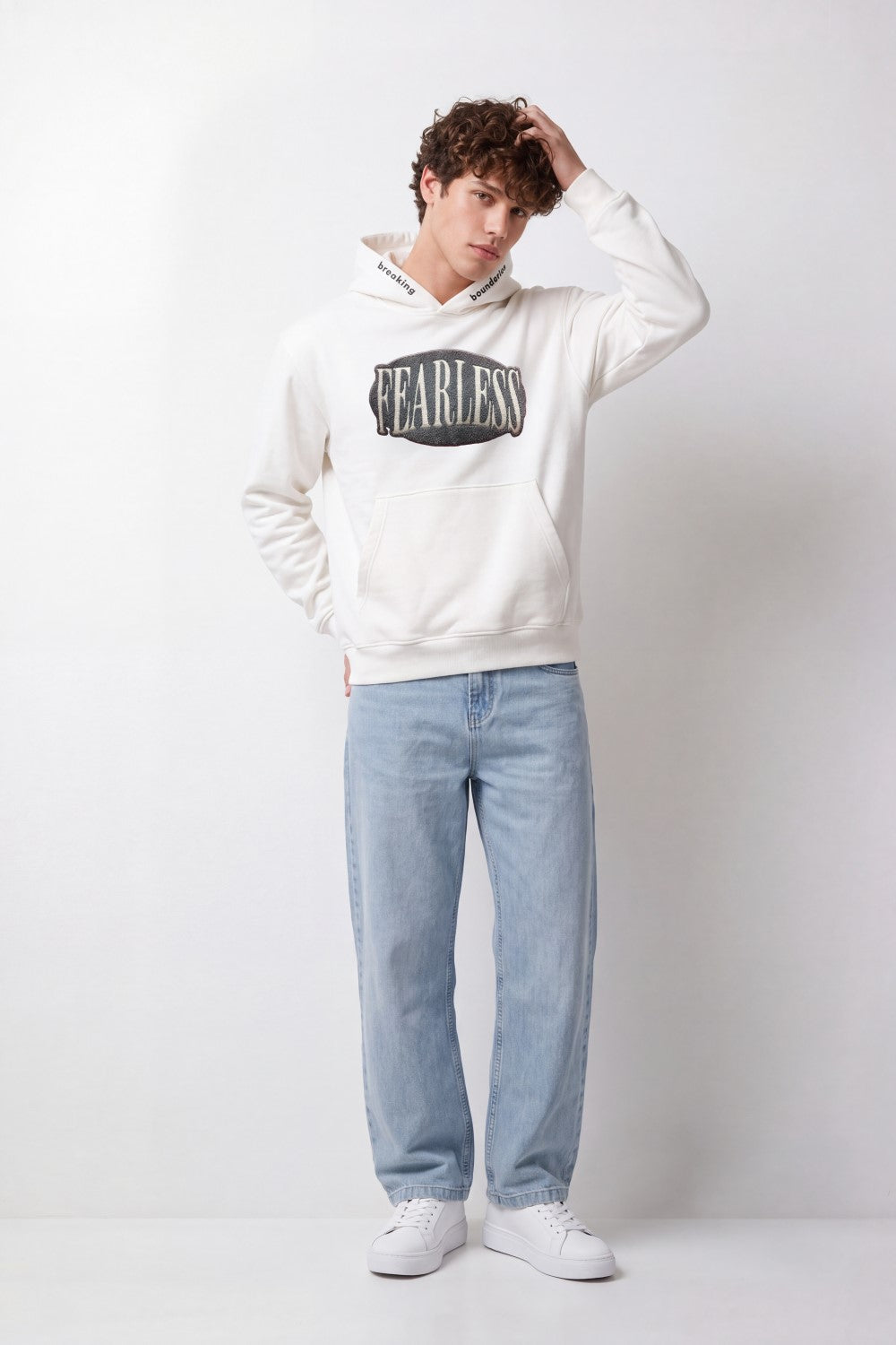 Men's Tomato Store Sweatshirt Hooded Design Fearless Chenille Front Graphic Neck Slogan Detail Box Fit